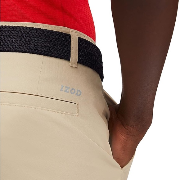 IZOD Boys' Performance Golf Swingflex Stretch Straight Fit Shorts NWT - Picture 4 of 5